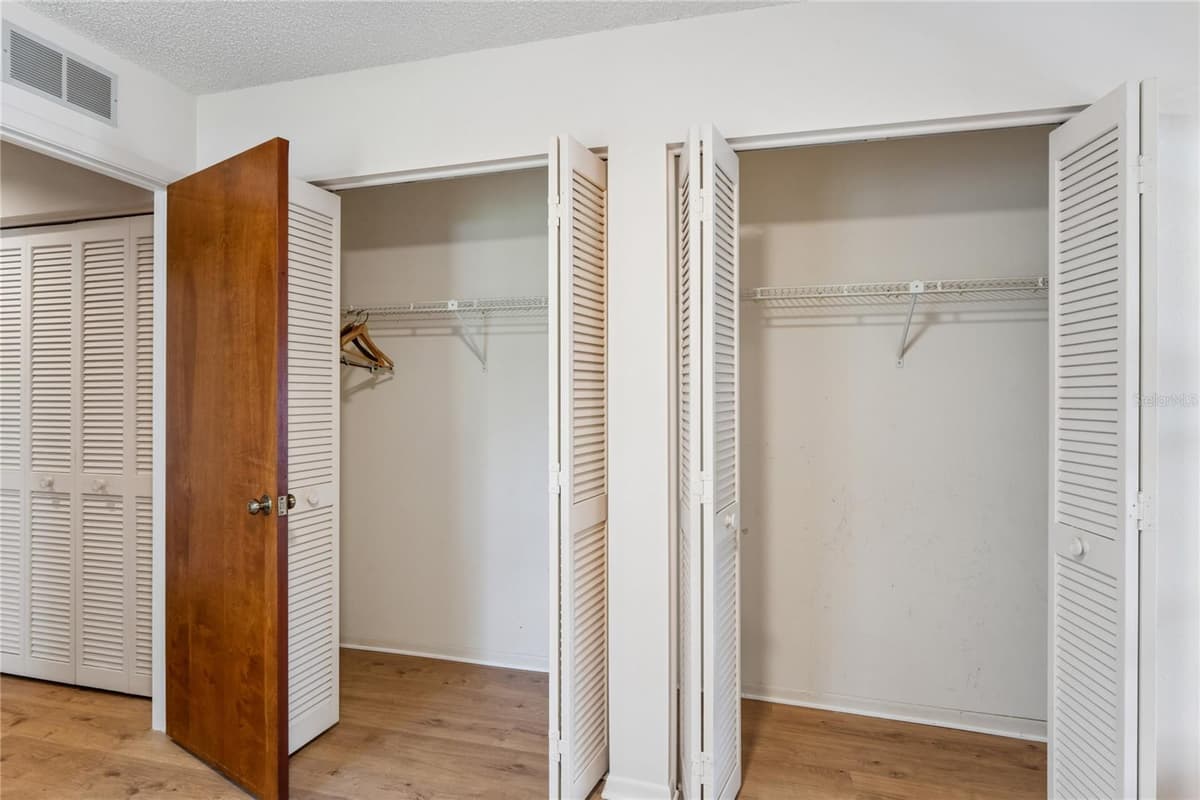 10681 SEMINOLE FOREST STREET — photo 36 of 71