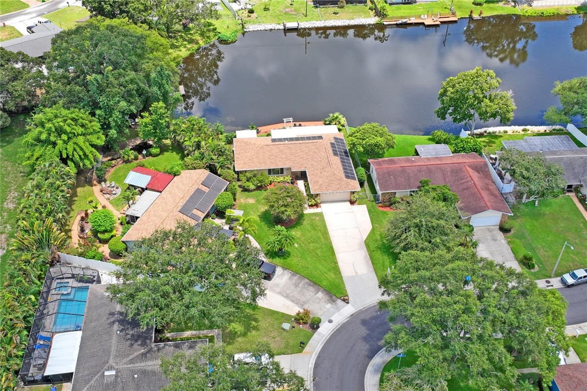10681 SEMINOLE FOREST STREET — photo 10 of 71