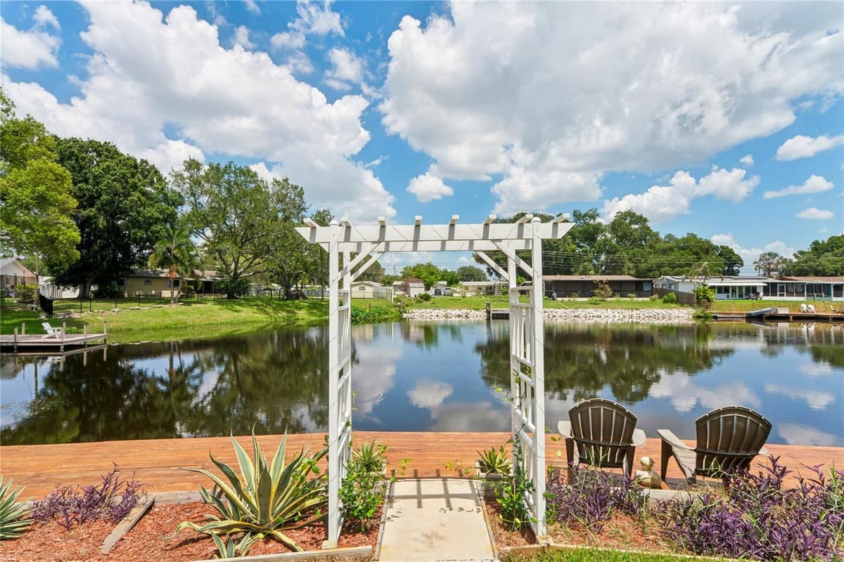 10681 SEMINOLE FOREST STREET — photo 23 of 71