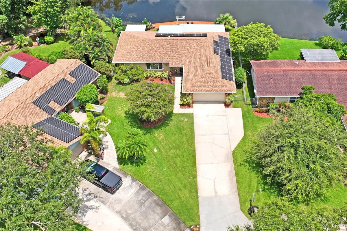 10681 SEMINOLE FOREST STREET — photo 9 of 71