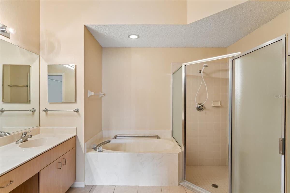 2208 WORTHINGTON GREENS DRIVE — photo 48 of 64