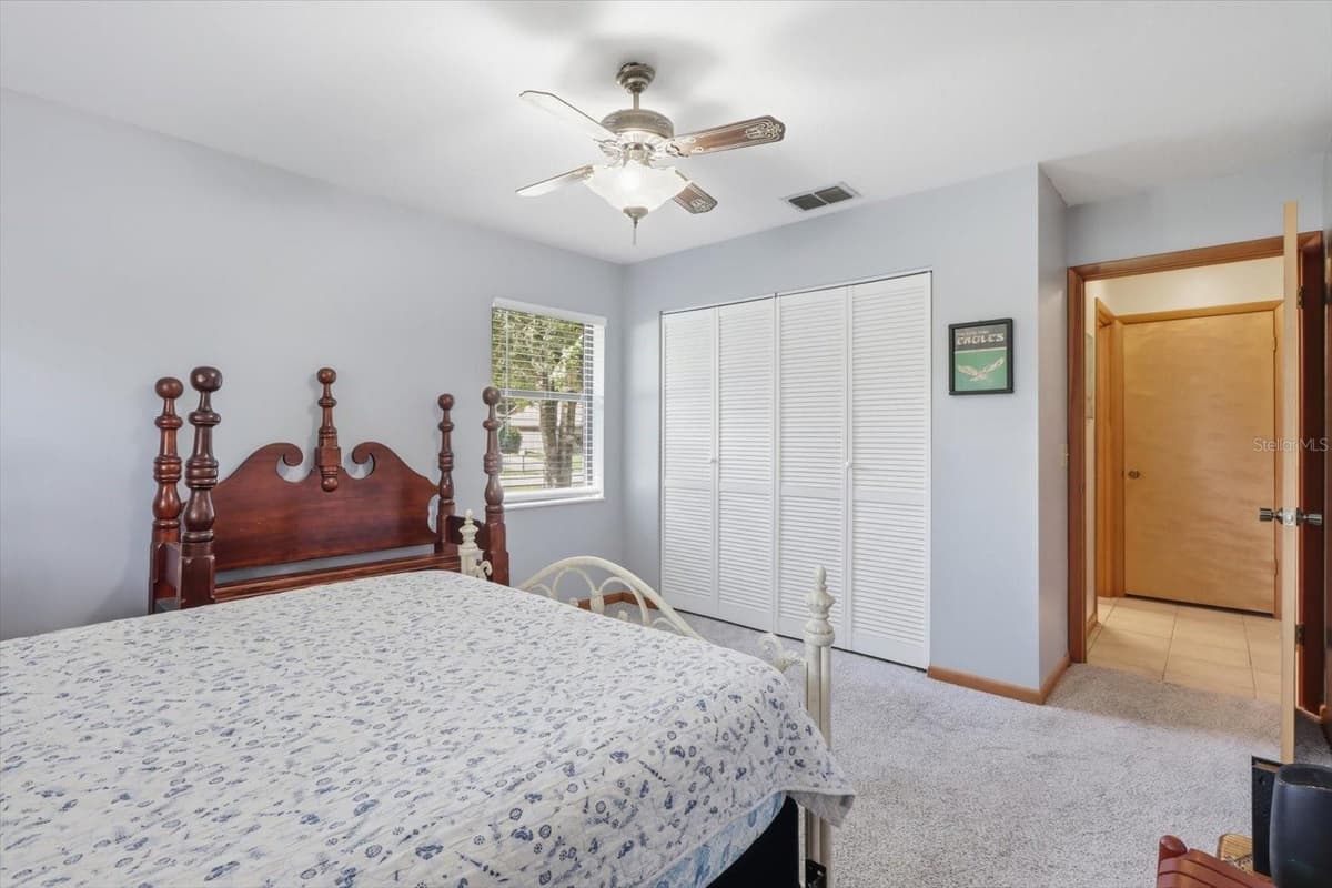 9188 COMMODORE DRIVE — photo 11 of 42