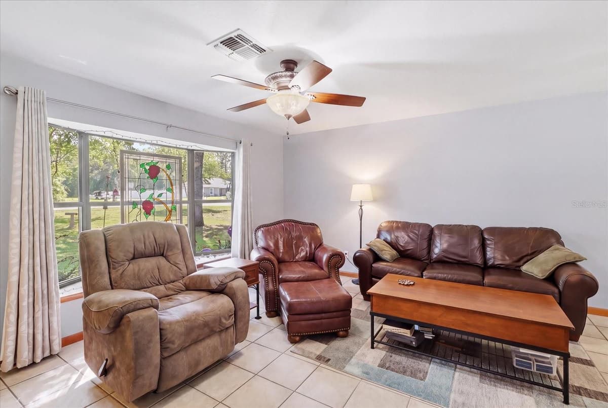 9188 COMMODORE DRIVE — photo 4 of 42
