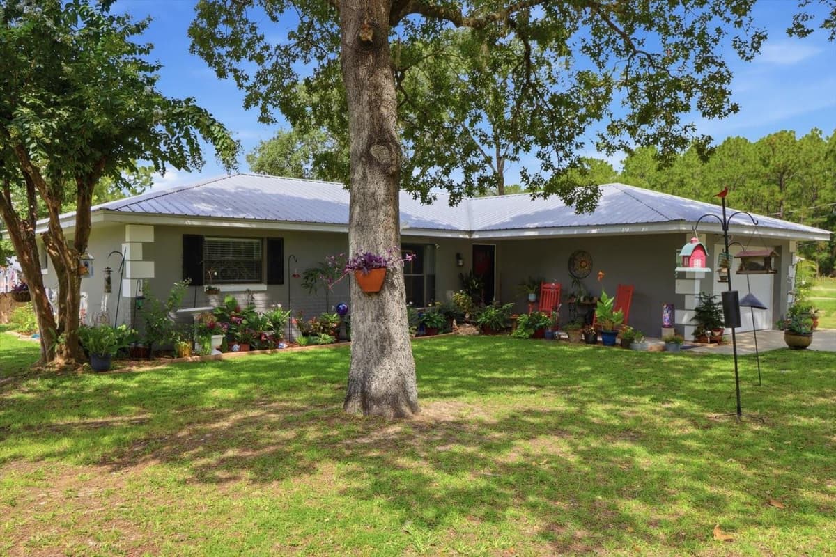 9188 COMMODORE DRIVE — photo 33 of 42