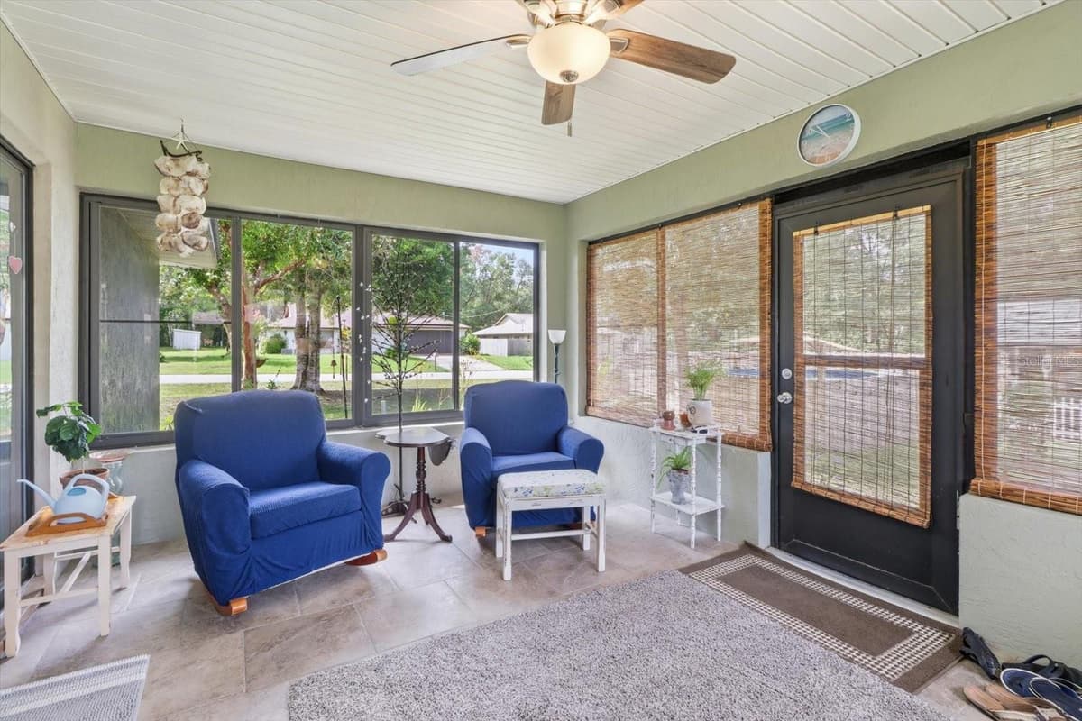 9188 COMMODORE DRIVE — photo 18 of 42