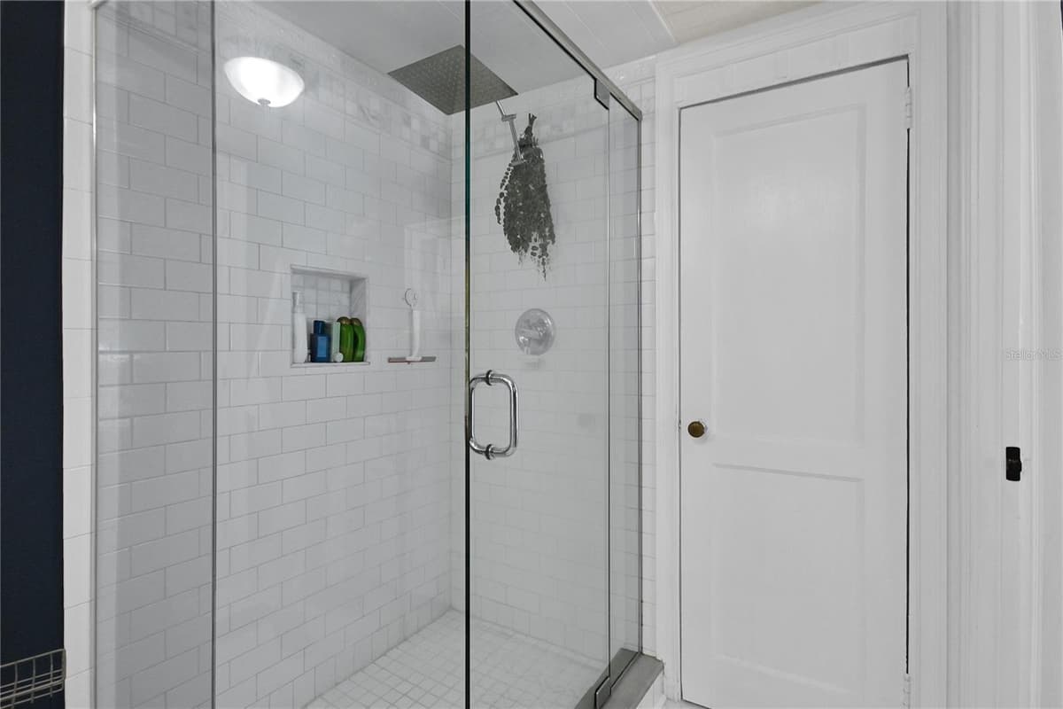 1112 PALMETTO STREET — photo 36 of 52