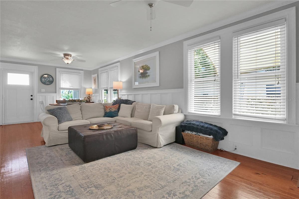 1112 PALMETTO STREET — photo 30 of 52