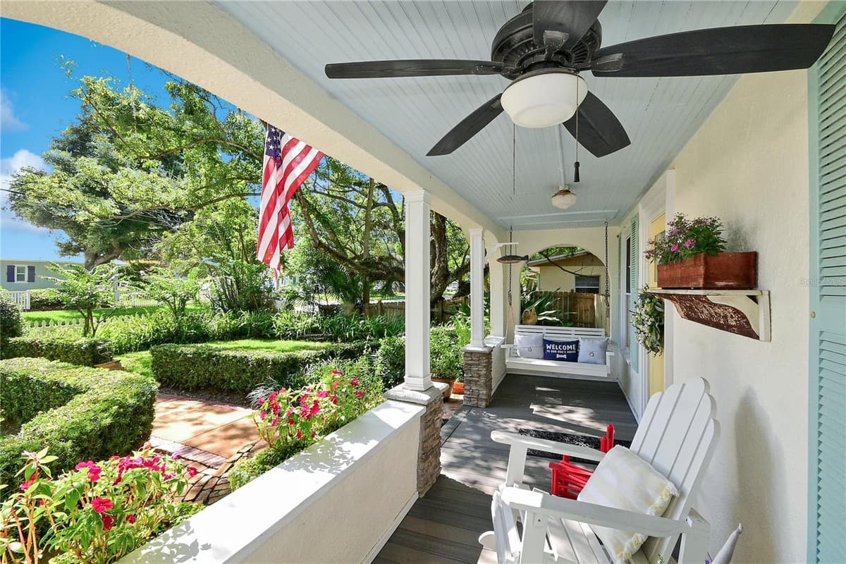 1112 PALMETTO STREET — photo 10 of 52