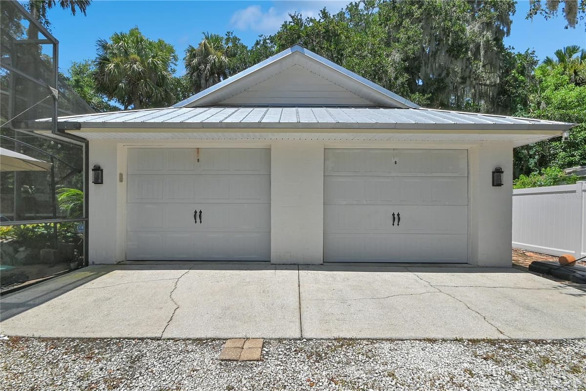 1112 PALMETTO STREET — photo 49 of 52
