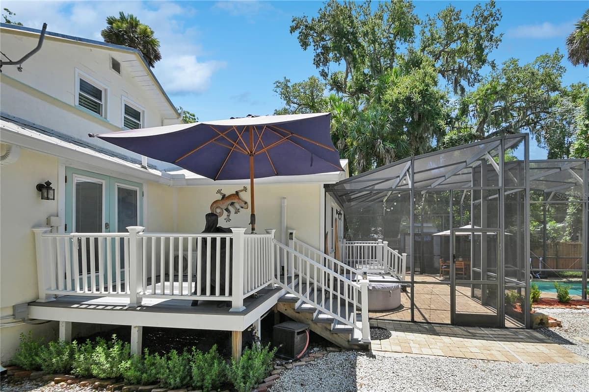 1112 PALMETTO STREET — photo 46 of 52