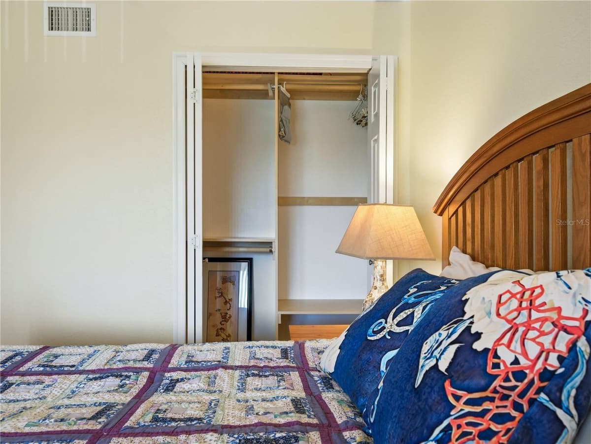 452 BOUCHELLE DRIVE — photo 37 of 68