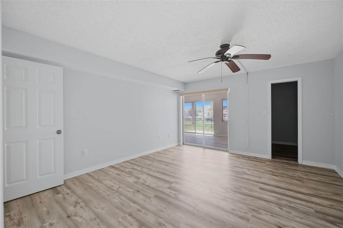 4678 MARINE PARKWAY — photo 16 of 41