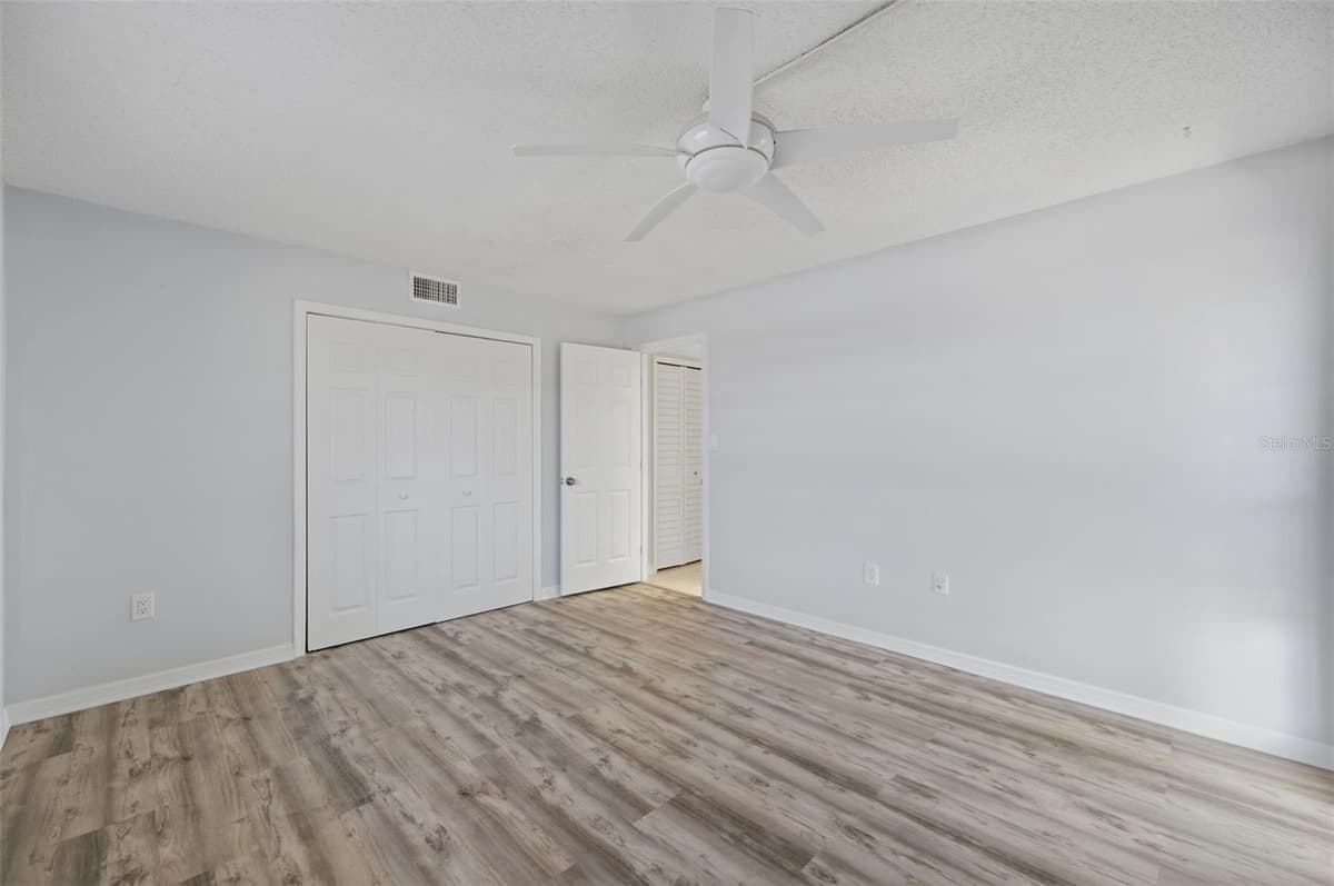 4678 MARINE PARKWAY — photo 22 of 41