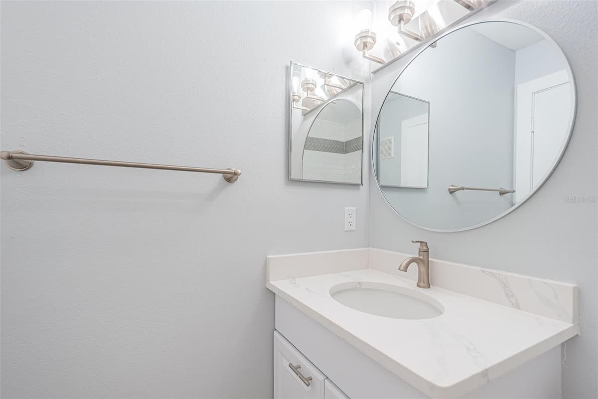 3295 FOX CHASE CIRCLE — photo 38 of 68