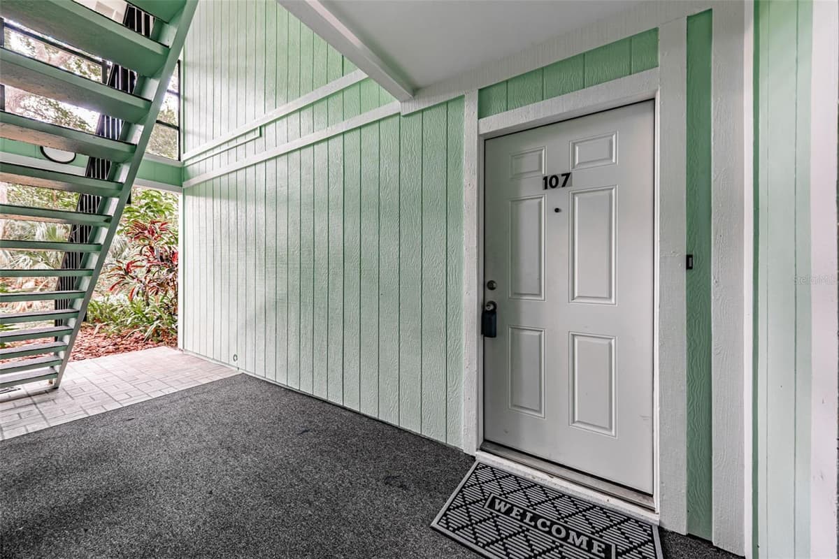 3295 FOX CHASE CIRCLE — photo 5 of 68