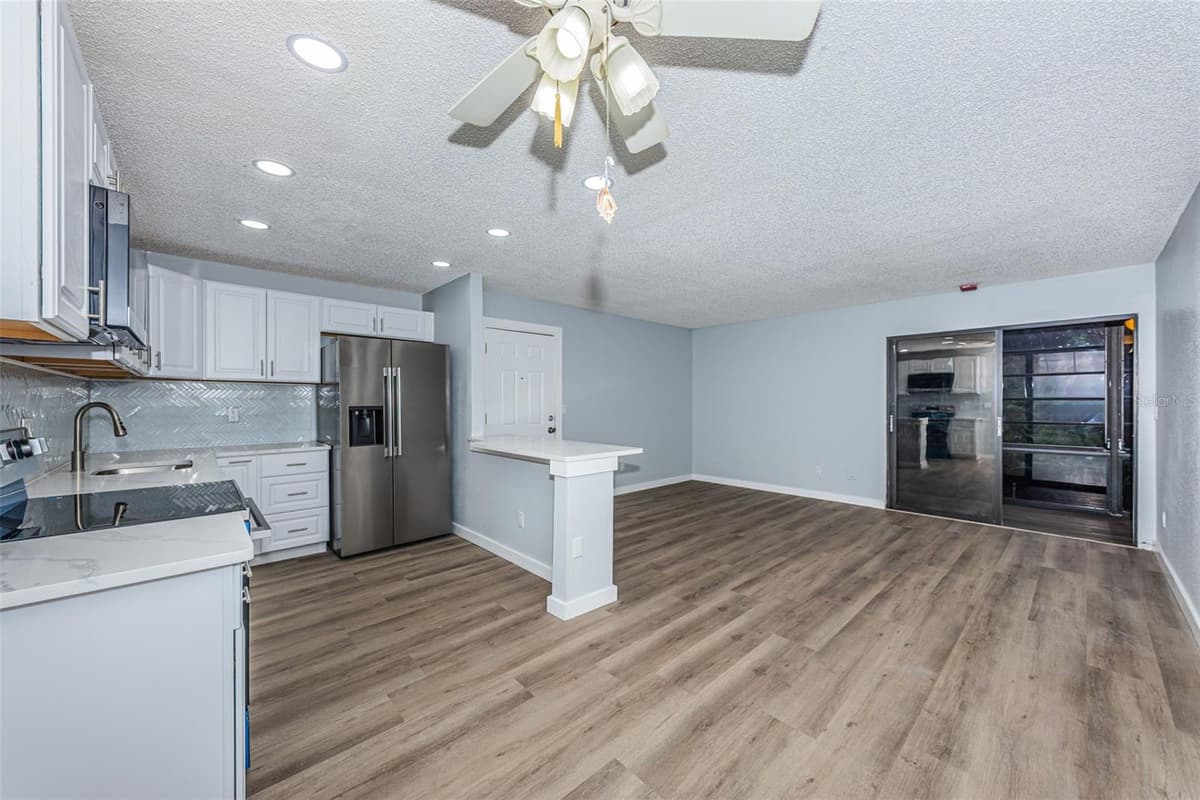 3295 FOX CHASE CIRCLE — photo 18 of 68
