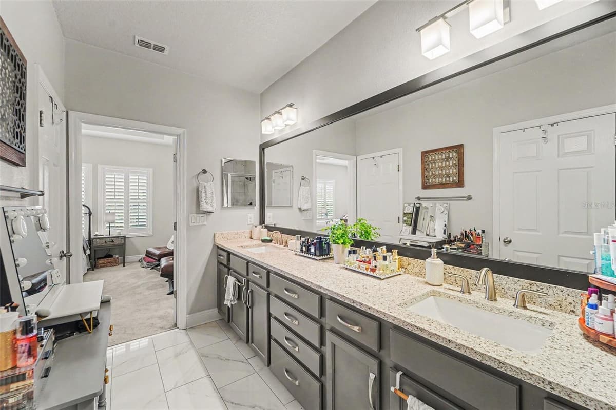 9567 CAVENDISH DRIVE — photo 19 of 32