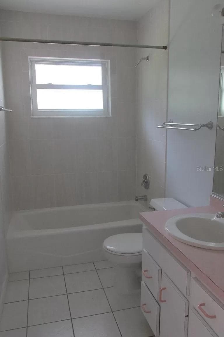 2911 BENTLEY STREET — photo 5 of 14