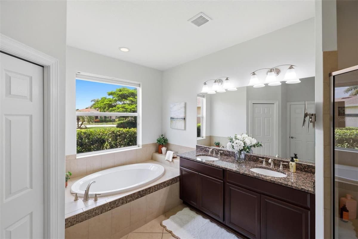2199 TERRACINA DRIVE — photo 31 of 65