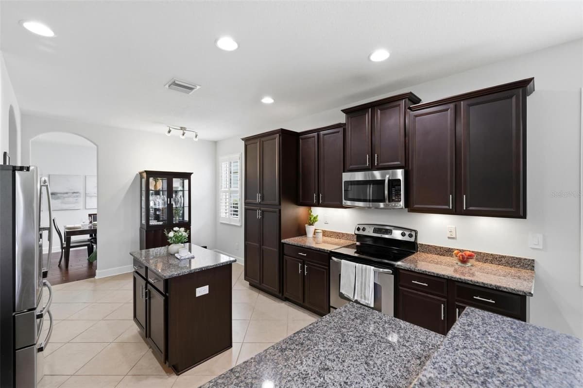2199 TERRACINA DRIVE — photo 3 of 65