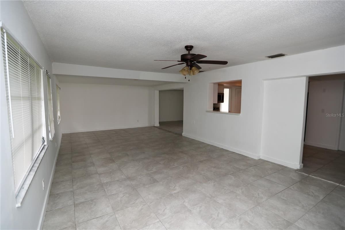326 WHERLEY AVENUE — photo 26 of 64