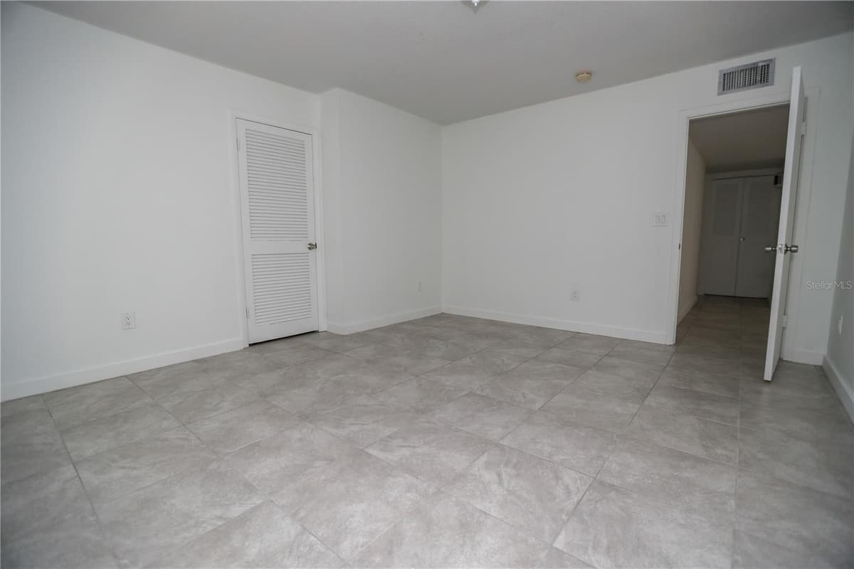 326 WHERLEY AVENUE — photo 45 of 64