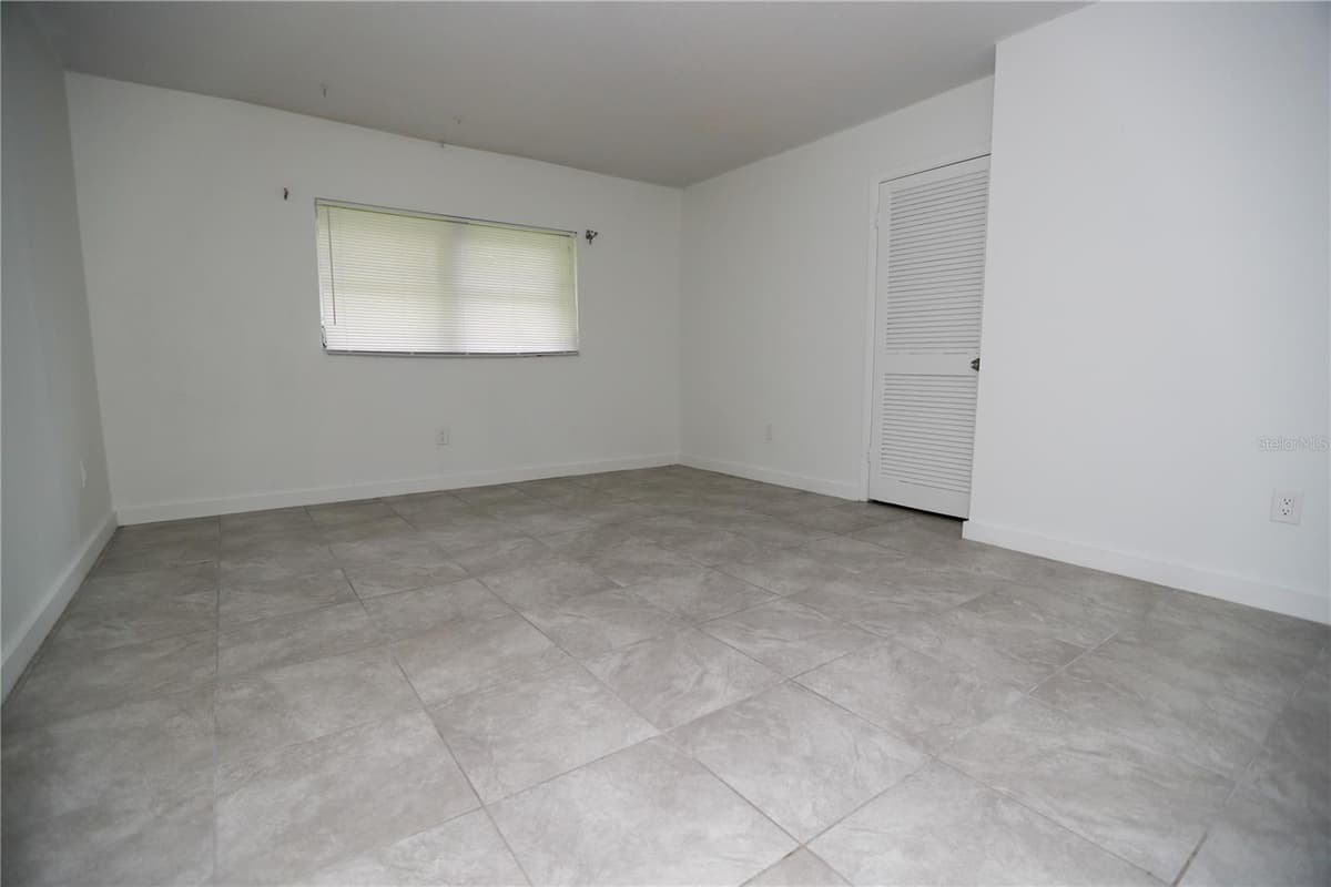326 WHERLEY AVENUE — photo 44 of 64
