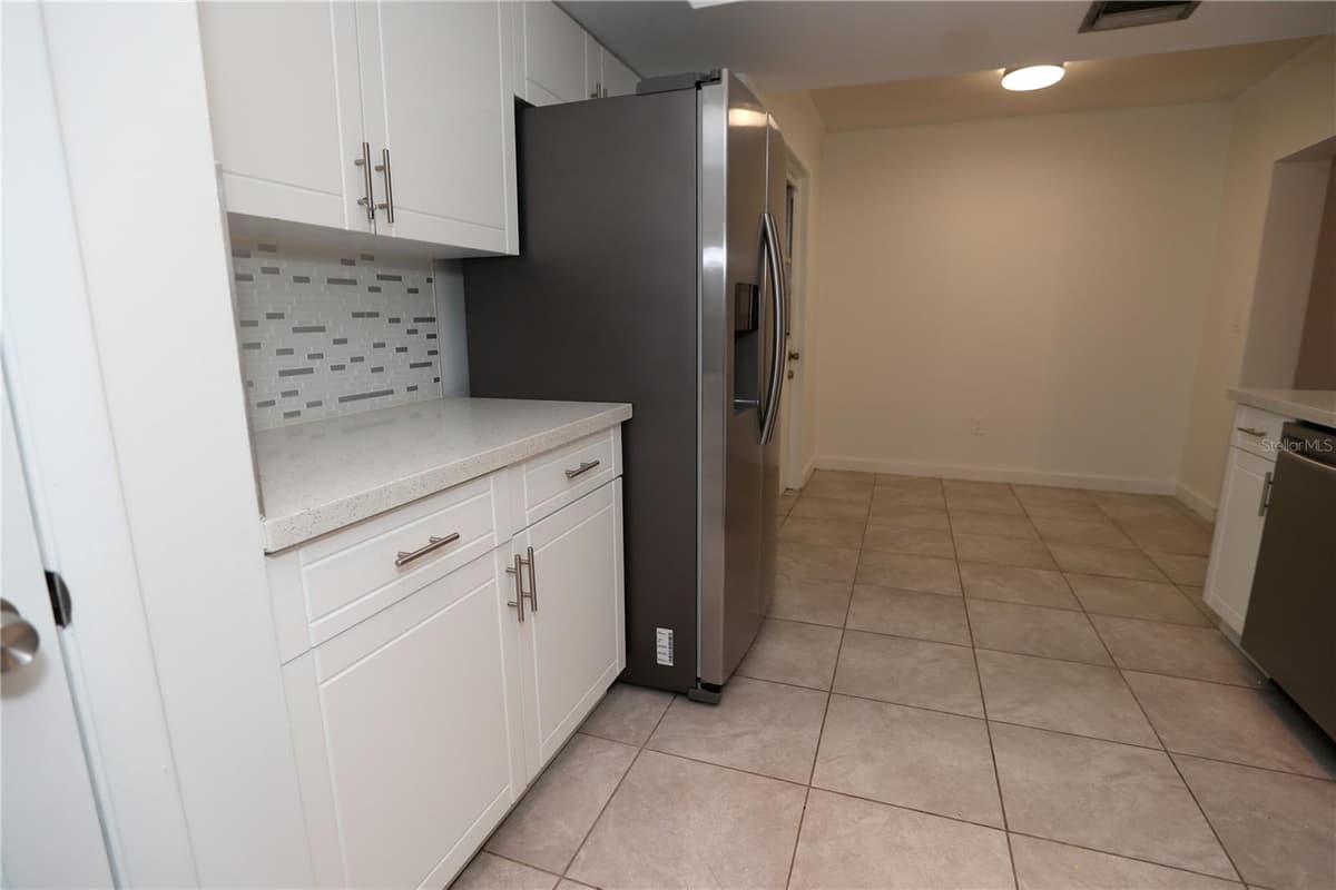 326 WHERLEY AVENUE — photo 31 of 64