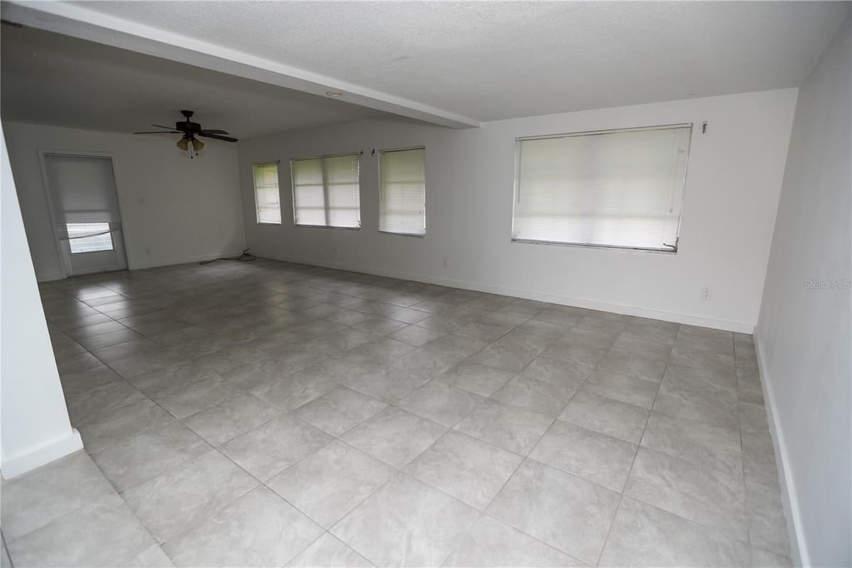 326 WHERLEY AVENUE — photo 24 of 64