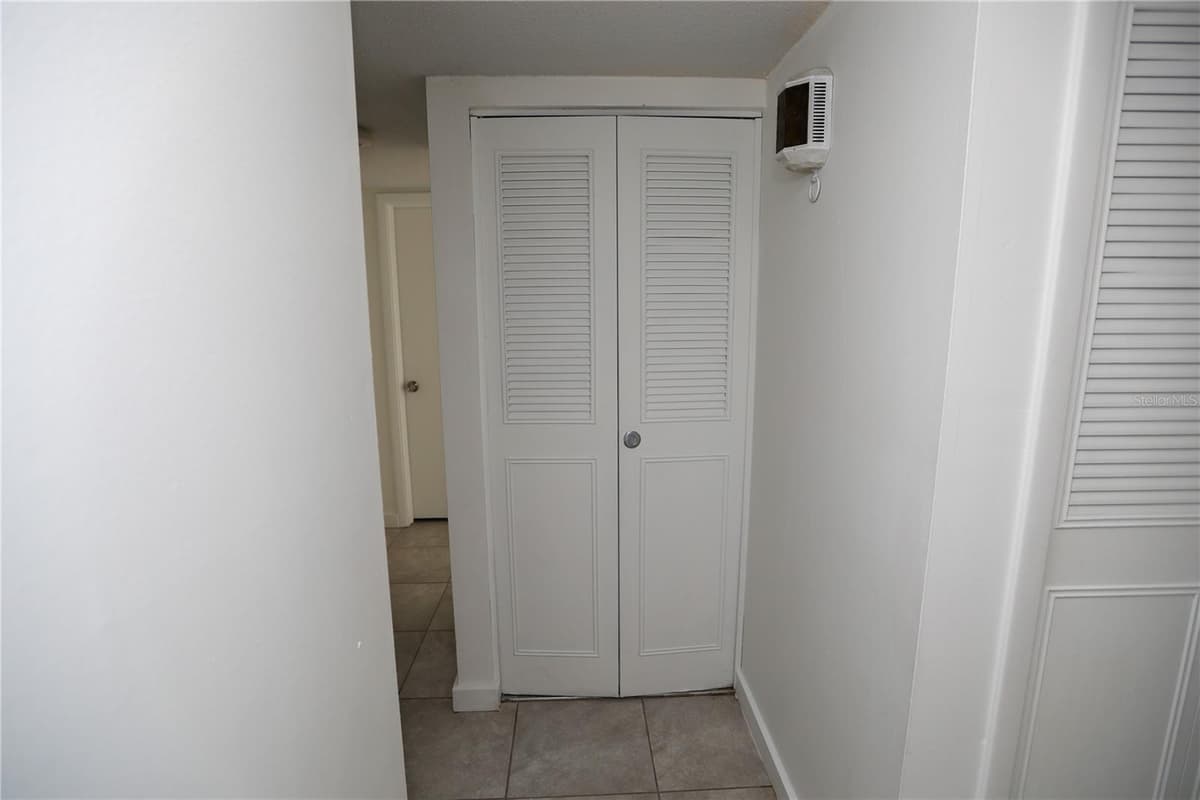 326 WHERLEY AVENUE — photo 43 of 64