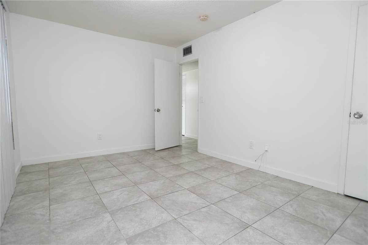 326 WHERLEY AVENUE — photo 35 of 64