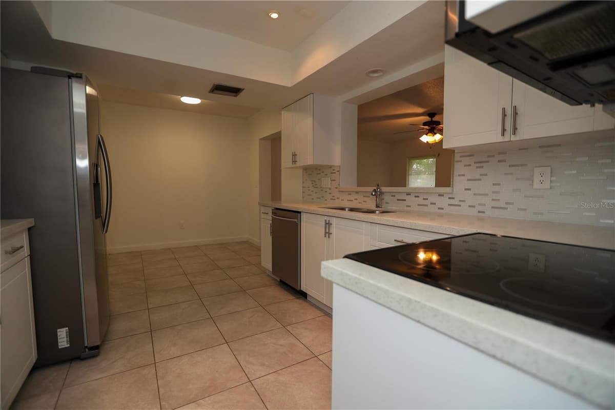 326 WHERLEY AVENUE — photo 30 of 64