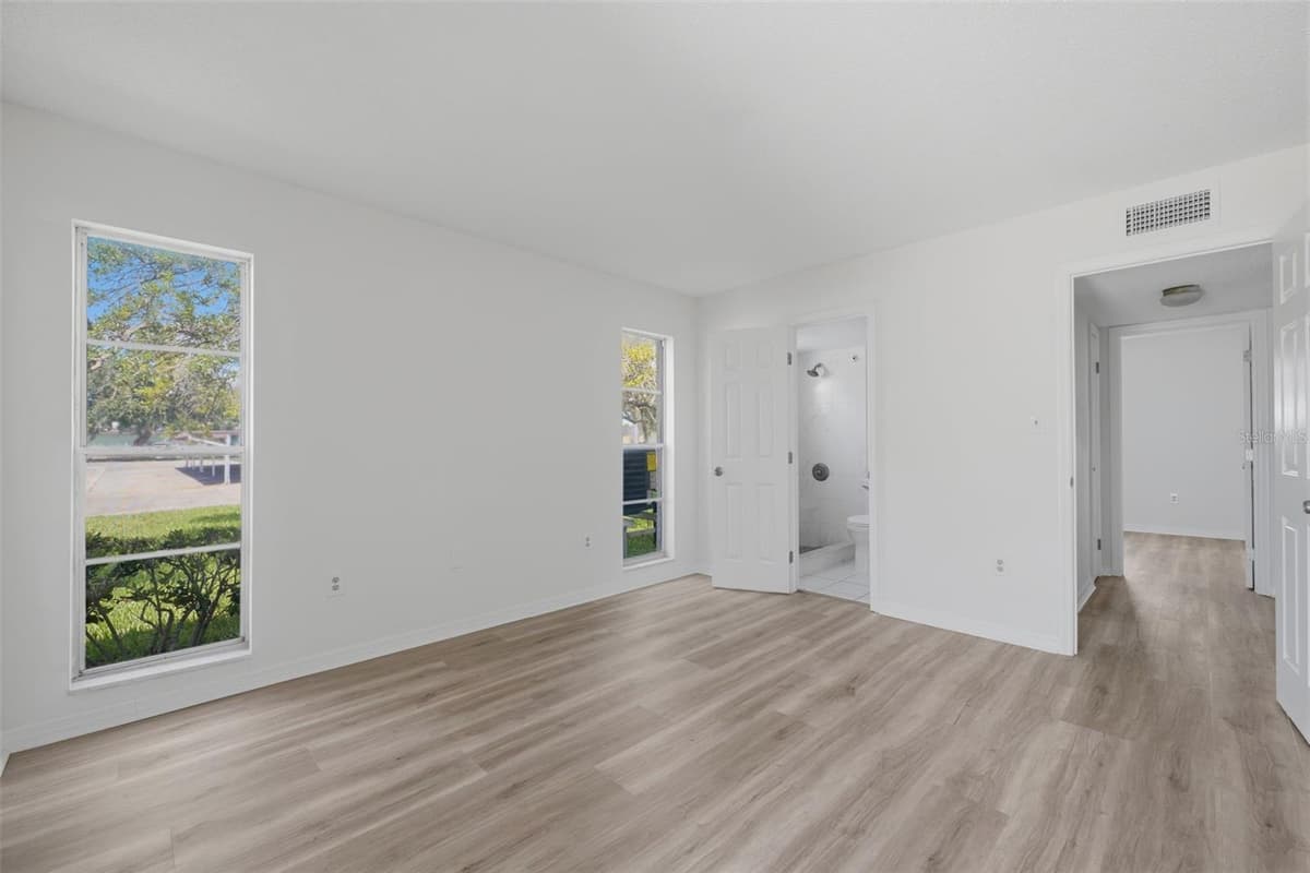 5207 TURQUOISE LANE — photo 12 of 35
