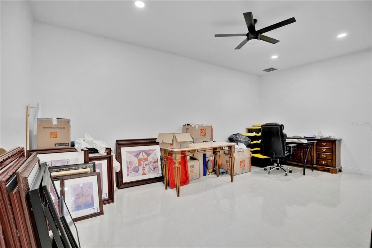 3307 DALLAS BOULEVARD — photo 16 of 40