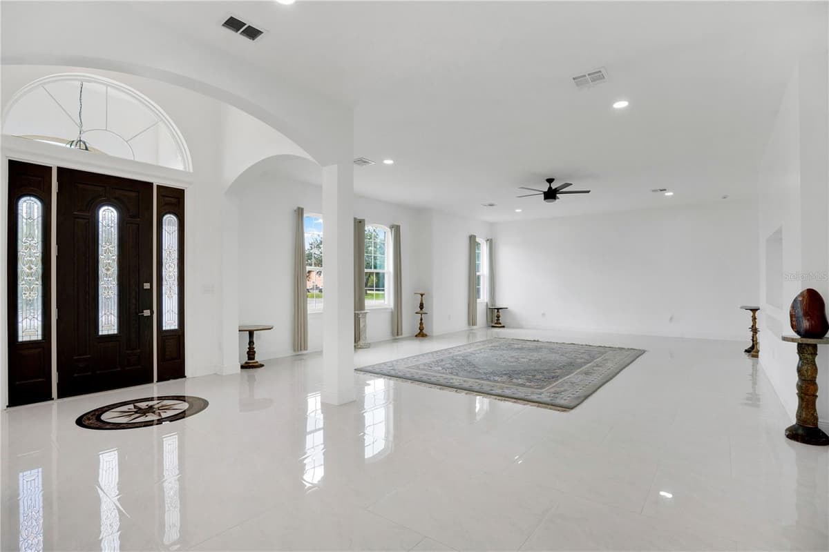 3307 DALLAS BOULEVARD — photo 8 of 40