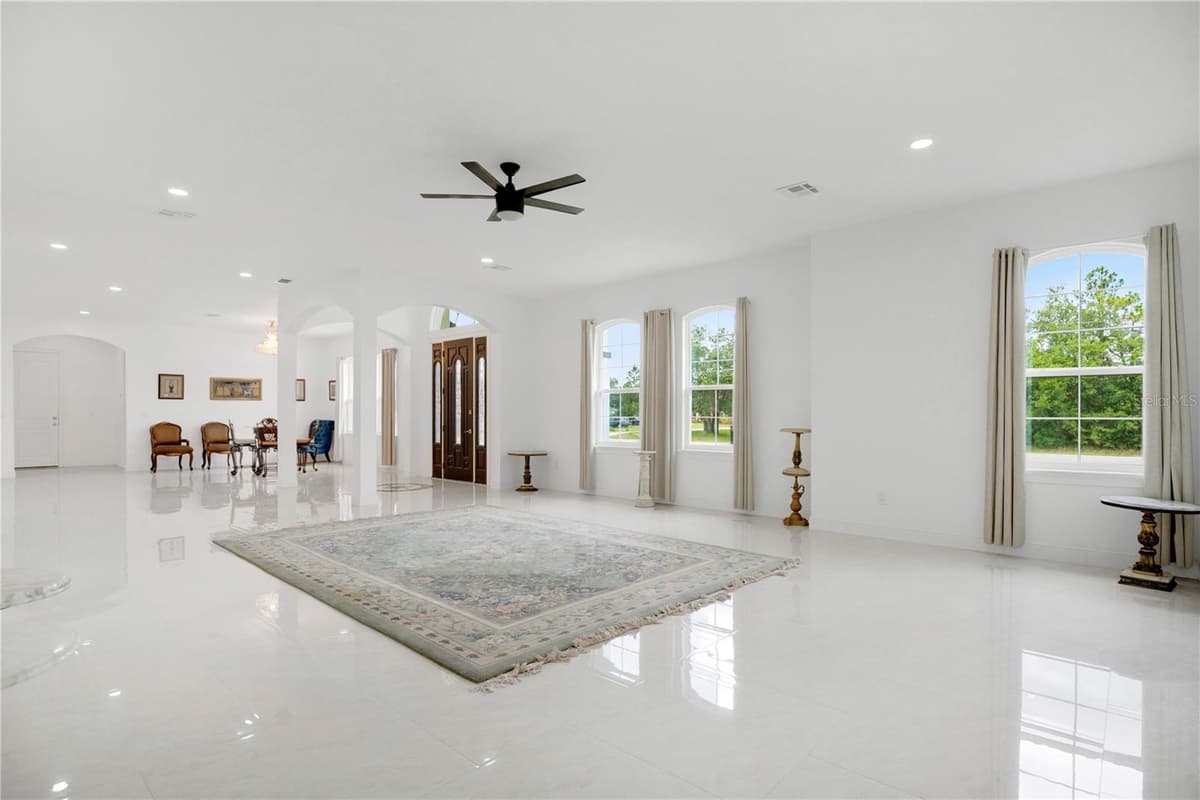 3307 DALLAS BOULEVARD — photo 11 of 40