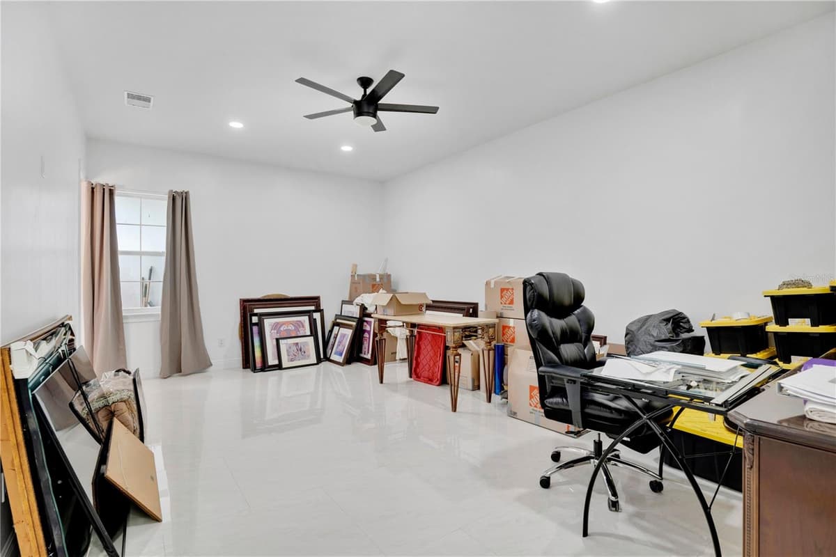 3307 DALLAS BOULEVARD — photo 15 of 40