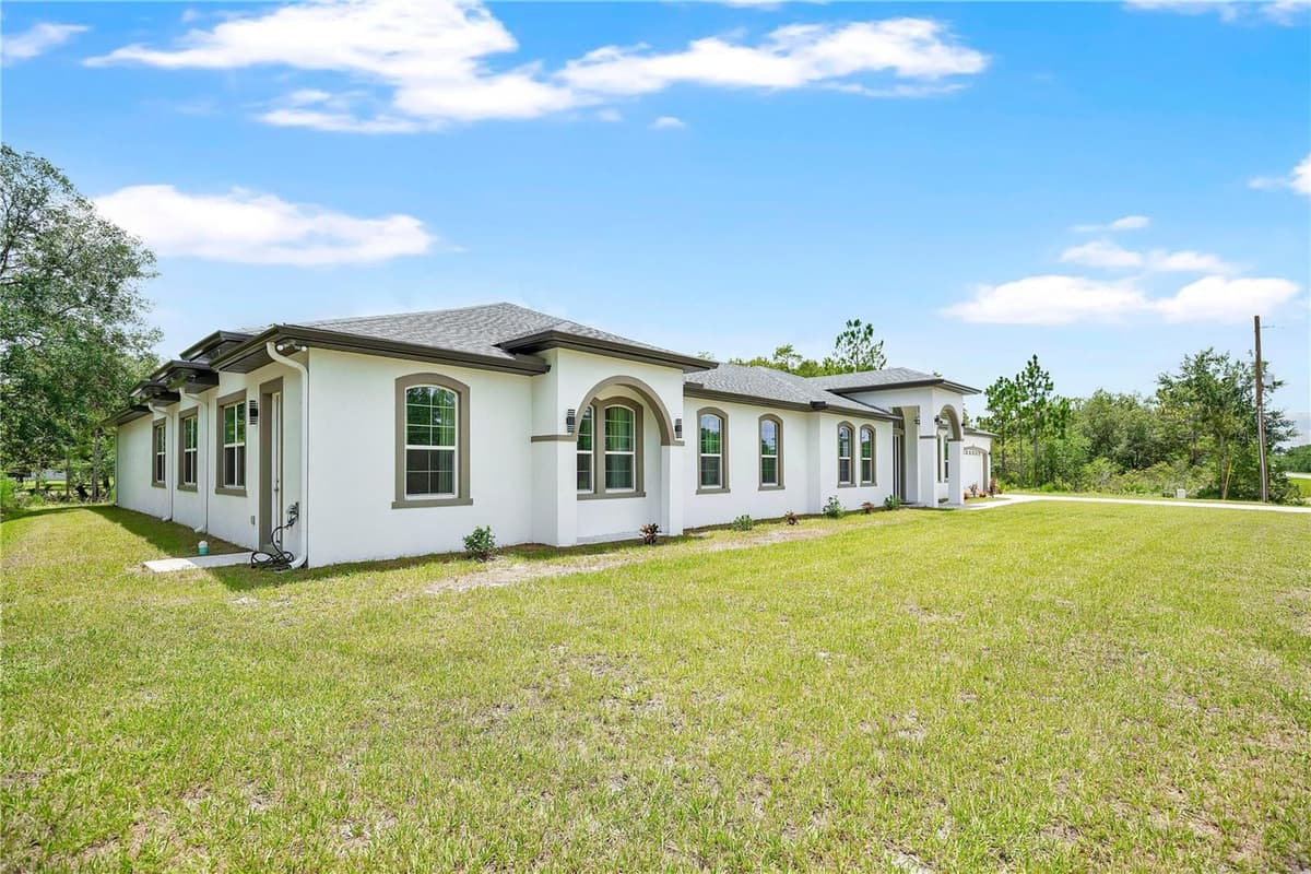 3307 DALLAS BOULEVARD — photo 4 of 40