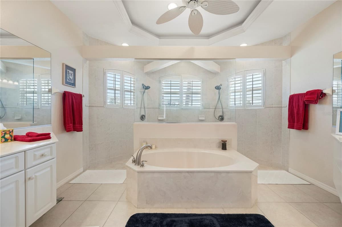 21551 EDGEWATER DRIVE — photo 11 of 29