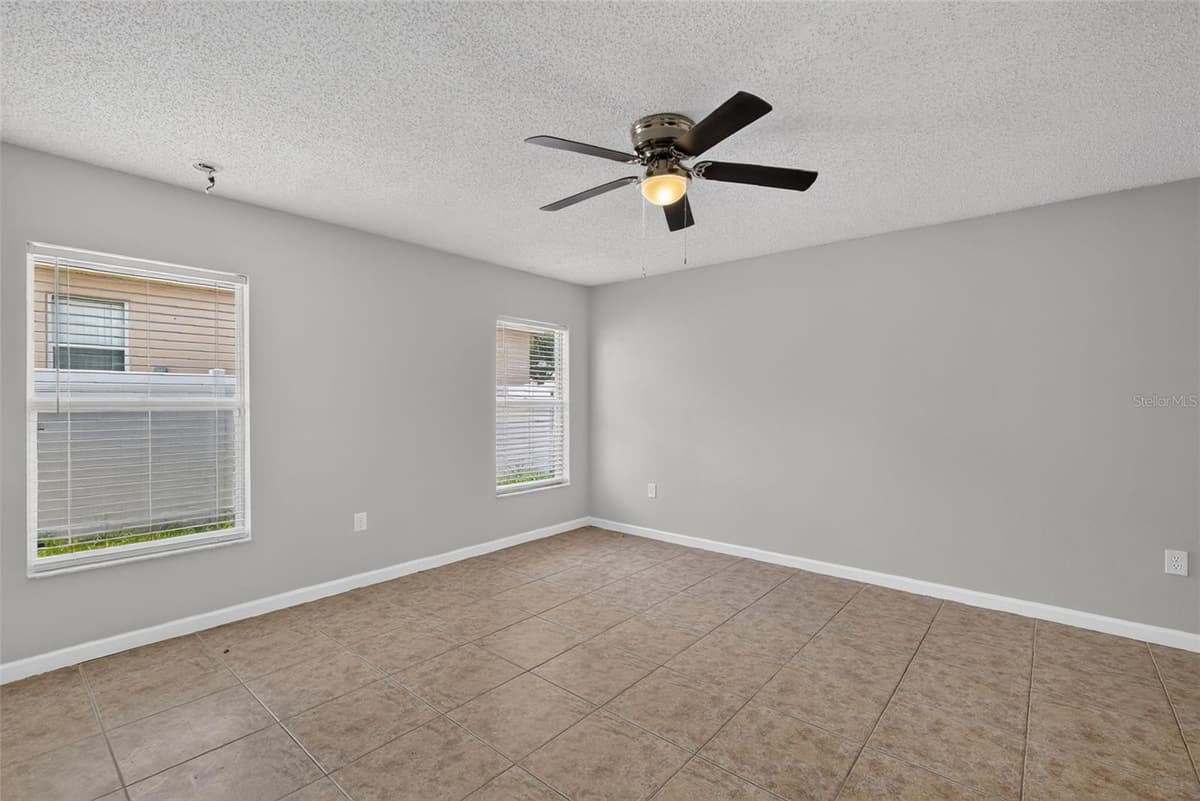 2225 SANDRIDGE CIRCLE — photo 13 of 22