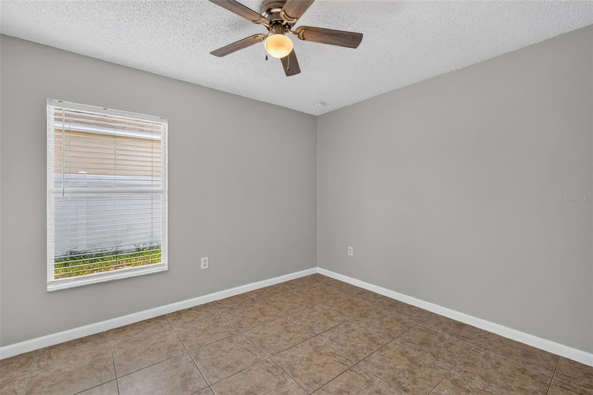 2225 SANDRIDGE CIRCLE — photo 17 of 22