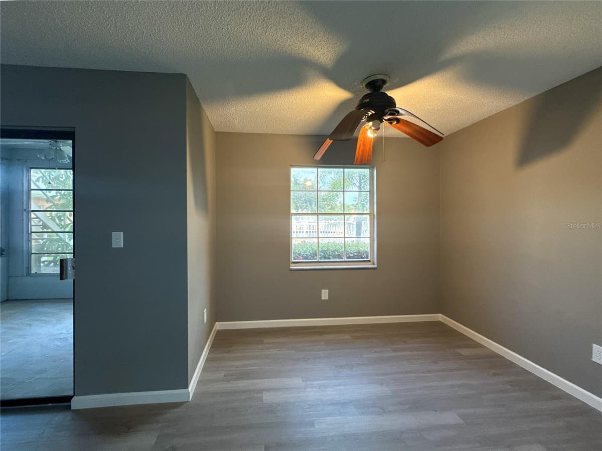 22333 EDGEWATER DRIVE — photo 6 of 25