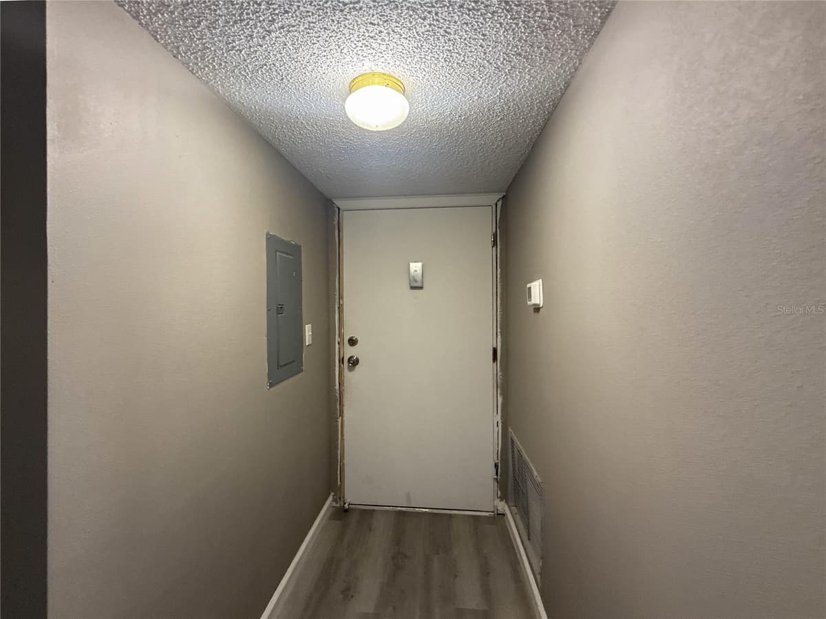 22333 EDGEWATER DRIVE — photo 19 of 25
