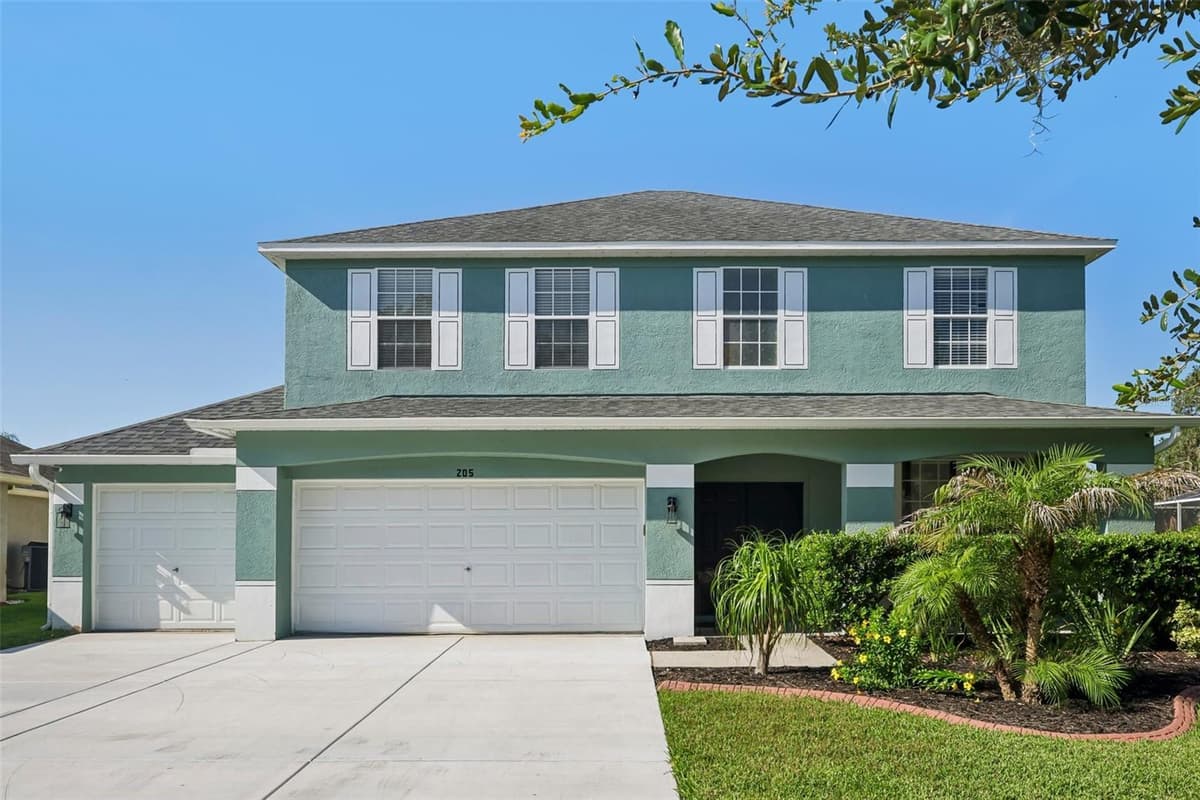 205 ROSANA DRIVE — photo 1 of 66