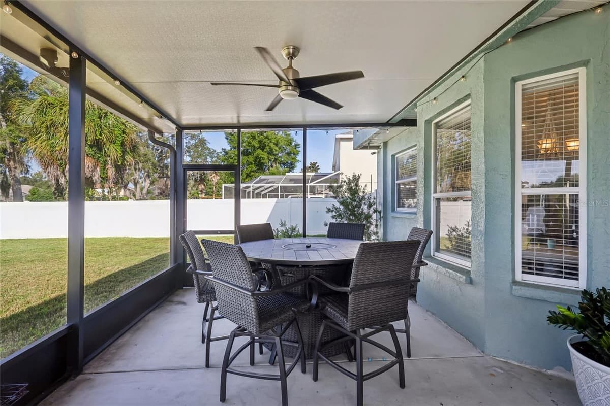 205 ROSANA DRIVE — photo 33 of 66