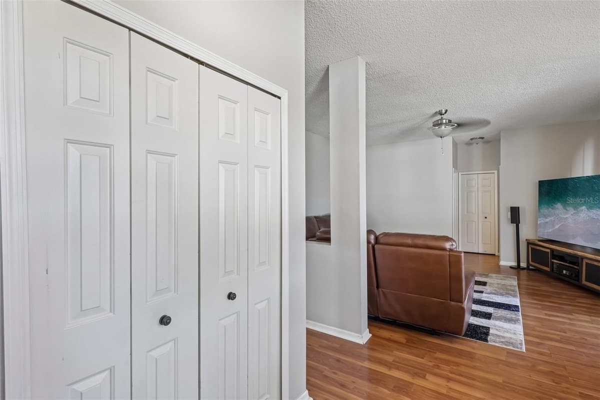 205 ROSANA DRIVE — photo 26 of 66