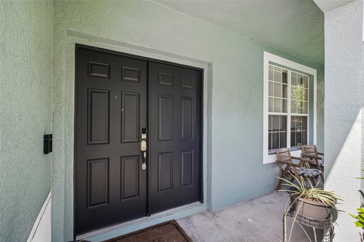205 ROSANA DRIVE — photo 11 of 66