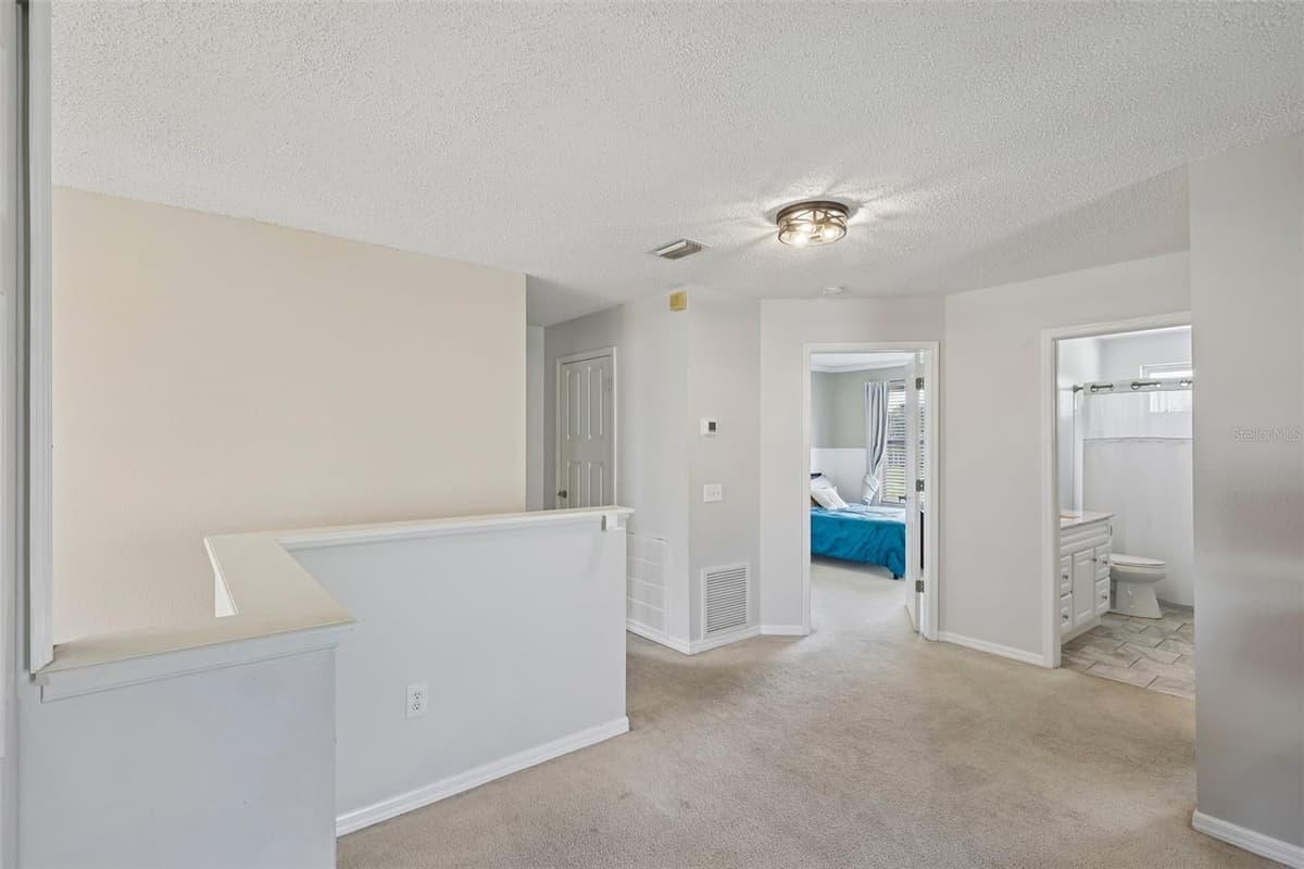 205 ROSANA DRIVE — photo 40 of 66