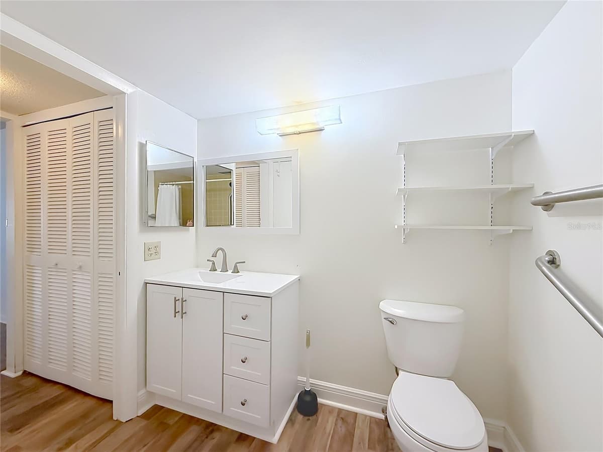 681 MIDWAY DRIVE — photo 31 of 43