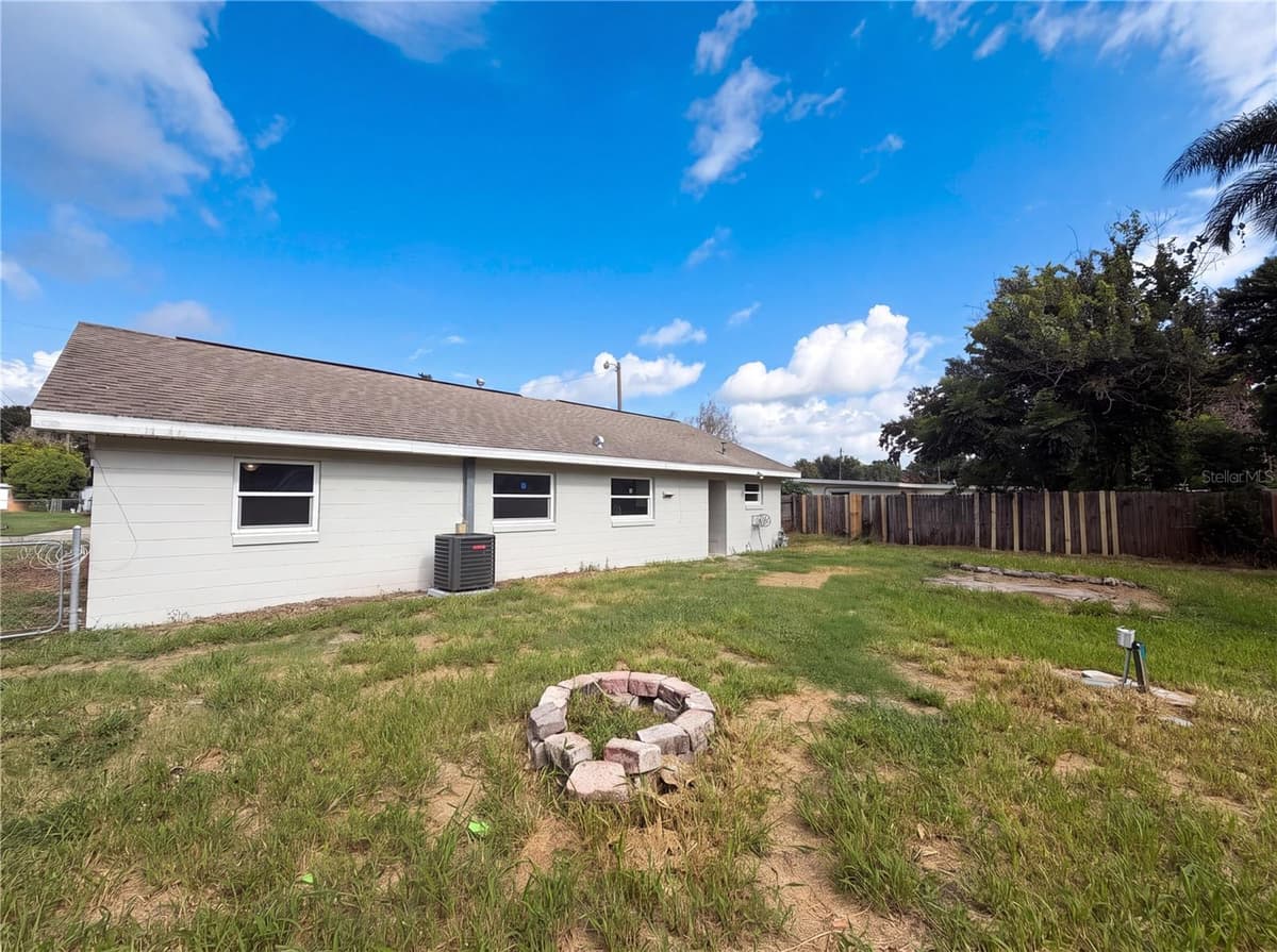 2710 WOODLAWN DRIVE — photo 15 of 17